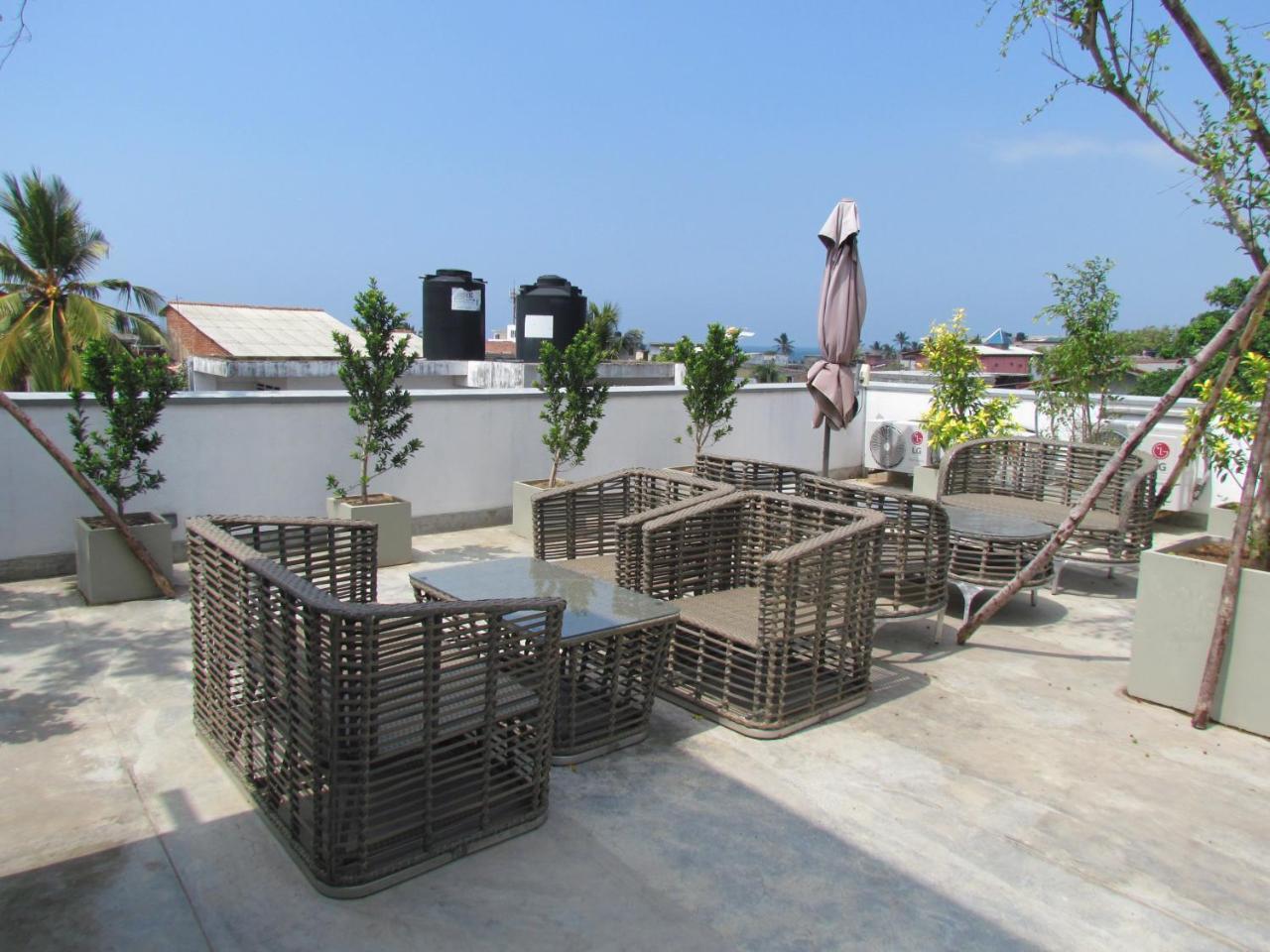 Kmc Villa Dehiwala-Mount Lavinia Exteriör bild
